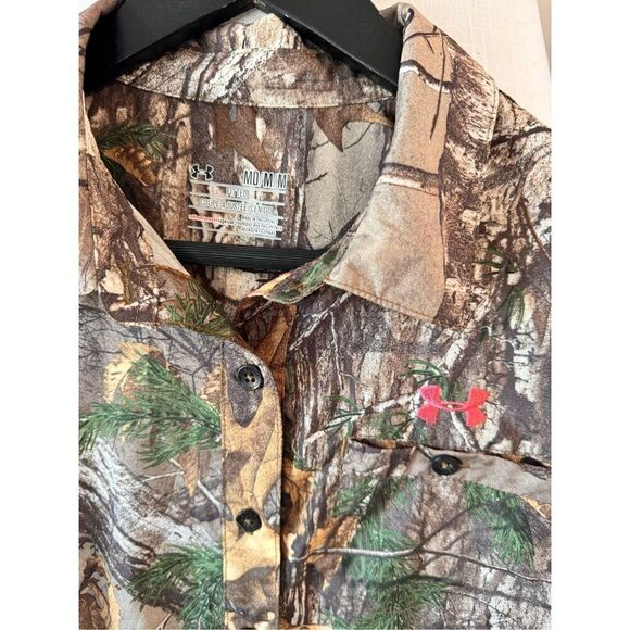 Under Armour NWOT Realtree Camo Pocket Logo Button Down Size Medium - Picture 3 of 8